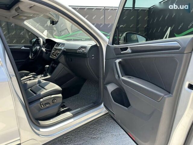 Фольксваген Тігуан, об'ємом двигуна 2 л та пробігом 93 тис. км за 28500 $, фото 29 на Automoto.ua