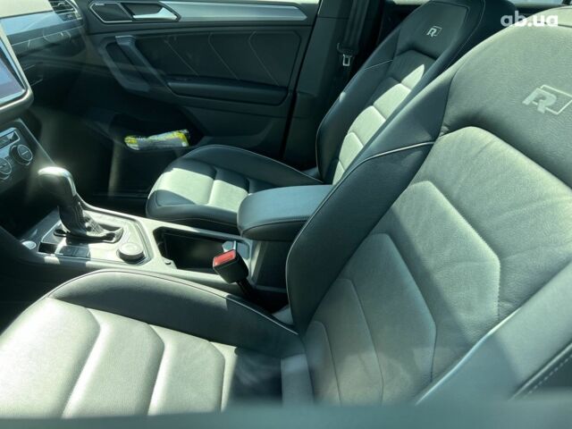 Фольксваген Тігуан, об'ємом двигуна 2 л та пробігом 59 тис. км за 36408 $, фото 2 на Automoto.ua