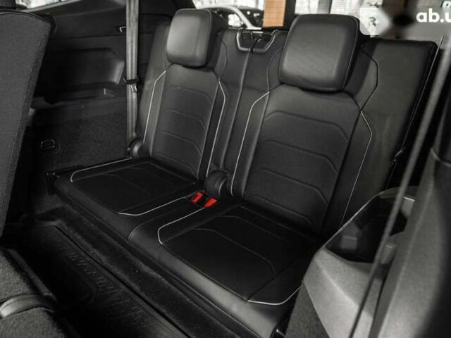 Фольксваген Тігуан, об'ємом двигуна 2 л та пробігом 45 тис. км за 31900 $, фото 12 на Automoto.ua