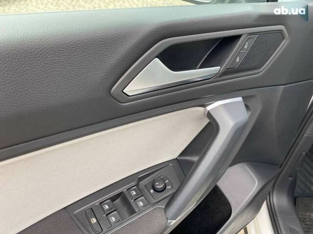 Фольксваген Тигуан, объемом двигателя 2 л и пробегом 33 тыс. км за 18900 $, фото 11 на Automoto.ua