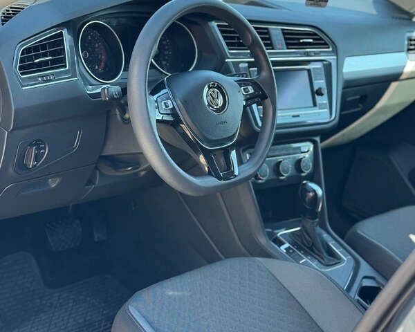 Фольксваген Тигуан, объемом двигателя 2 л и пробегом 113 тыс. км за 17900 $, фото 10 на Automoto.ua
