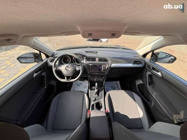Фольксваген Тигуан, объемом двигателя 2 л и пробегом 211 тыс. км за 16400 $, фото 27 на Automoto.ua