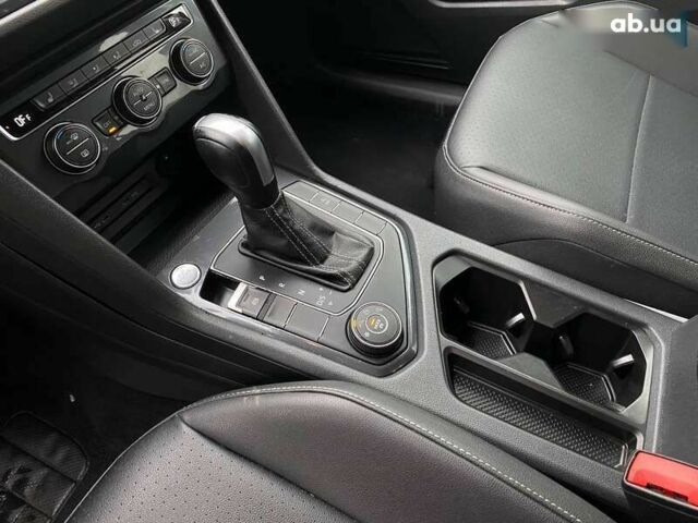 Фольксваген Тигуан, объемом двигателя 2 л и пробегом 115 тыс. км за 18900 $, фото 18 на Automoto.ua