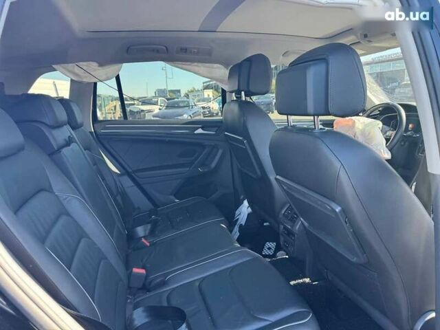 Фольксваген Тігуан, об'ємом двигуна 2 л та пробігом 111 тис. км за 17700 $, фото 8 на Automoto.ua