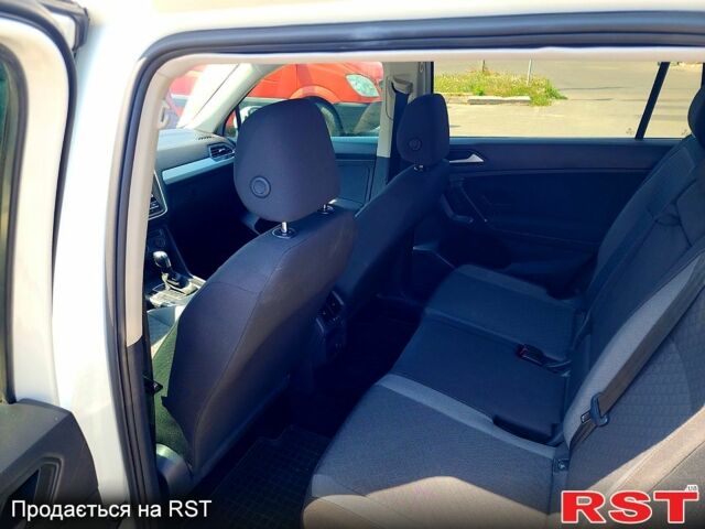 Фольксваген Тигуан, объемом двигателя 20 л и пробегом 90 тыс. км за 15999 $, фото 11 на Automoto.ua