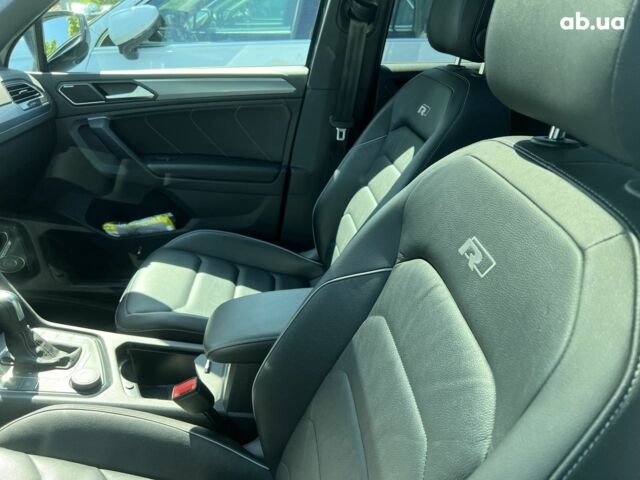 Фольксваген Тігуан, об'ємом двигуна 2 л та пробігом 59 тис. км за 36408 $, фото 3 на Automoto.ua