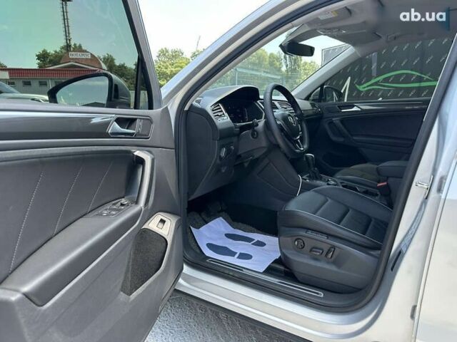 Фольксваген Тігуан, об'ємом двигуна 2 л та пробігом 93 тис. км за 26999 $, фото 4 на Automoto.ua