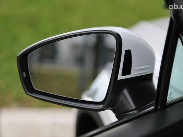 Фольксваген Тигуан, объемом двигателя 2 л и пробегом 31 тыс. км за 23000 $, фото 6 на Automoto.ua