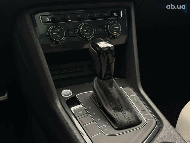 Фольксваген Тигуан, объемом двигателя 2 л и пробегом 91 тыс. км за 21500 $, фото 20 на Automoto.ua