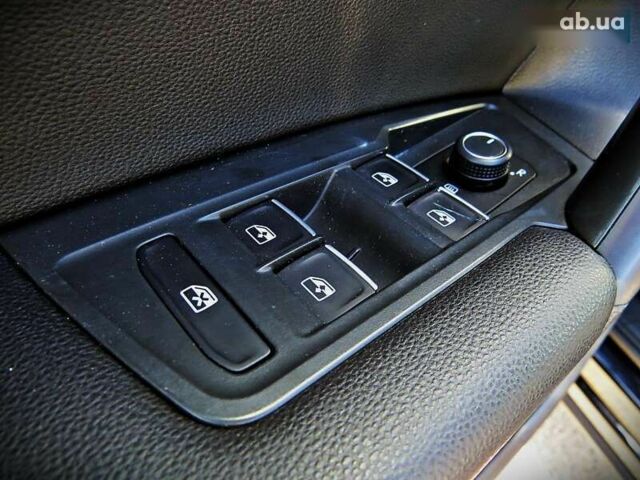 Фольксваген Тигуан, объемом двигателя 2 л и пробегом 128 тыс. км за 19900 $, фото 6 на Automoto.ua