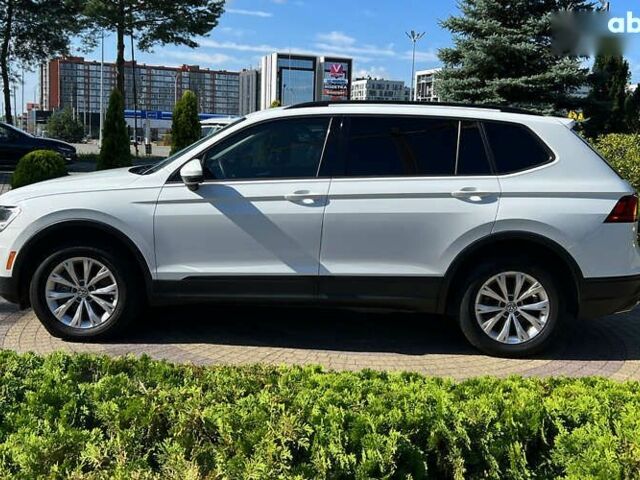 Фольксваген Тігуан, об'ємом двигуна 2 л та пробігом 211 тис. км за 16999 $, фото 3 на Automoto.ua