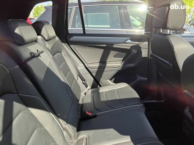 Фольксваген Тігуан, об'ємом двигуна 2 л та пробігом 59 тис. км за 36408 $, фото 19 на Automoto.ua