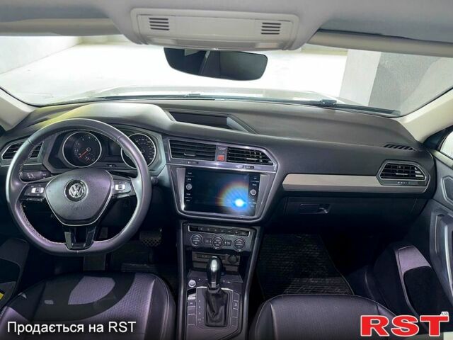 Фольксваген Тигуан, объемом двигателя 2 л и пробегом 100 тыс. км за 17000 $, фото 6 на Automoto.ua