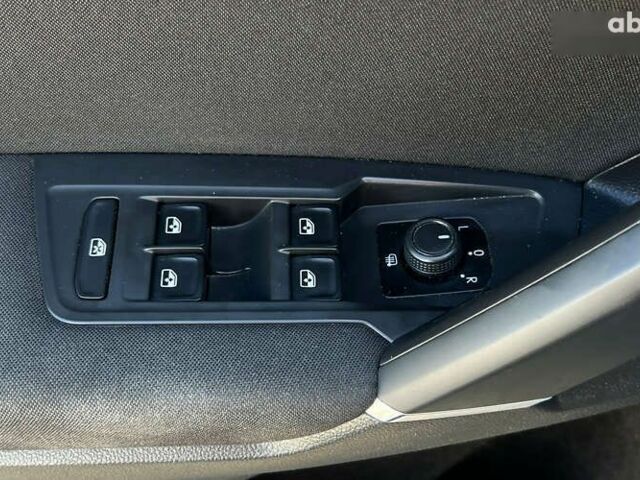 Фольксваген Тігуан, об'ємом двигуна 2 л та пробігом 211 тис. км за 16999 $, фото 22 на Automoto.ua