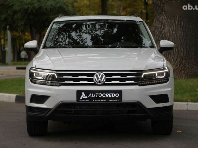 Фольксваген Тигуан, объемом двигателя 2 л и пробегом 31 тыс. км за 23000 $, фото 1 на Automoto.ua