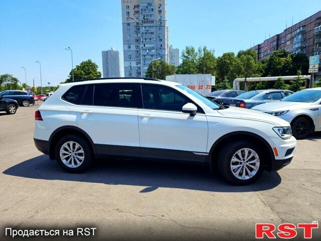 Фольксваген Тигуан, объемом двигателя 20 л и пробегом 90 тыс. км за 15999 $, фото 3 на Automoto.ua
