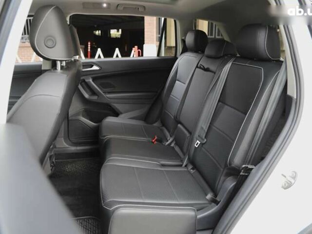 Фольксваген Тигуан, объемом двигателя 2 л и пробегом 31 тыс. км за 23000 $, фото 8 на Automoto.ua