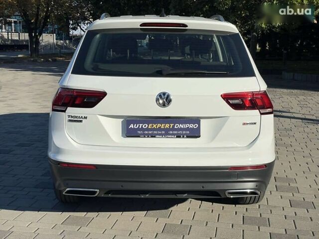 Фольксваген Тігуан, об'ємом двигуна 2 л та пробігом 186 тис. км за 27500 $, фото 13 на Automoto.ua