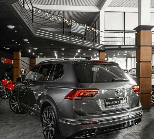 Фольксваген Тігуан, об'ємом двигуна 2 л та пробігом 45 тис. км за 31900 $, фото 3 на Automoto.ua