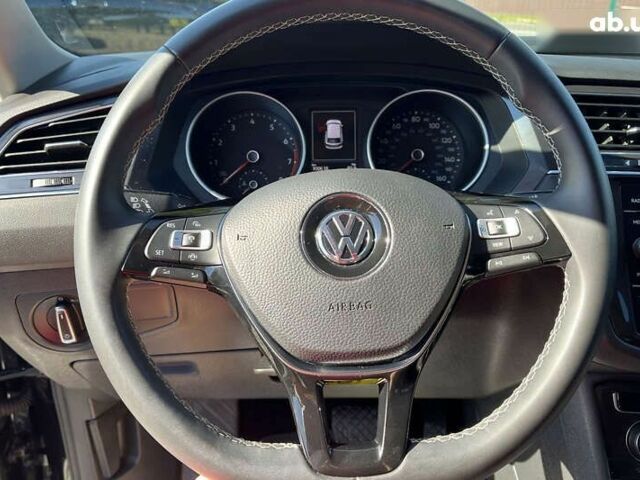Фольксваген Тигуан, объемом двигателя 2 л и пробегом 103 тыс. км за 23200 $, фото 13 на Automoto.ua