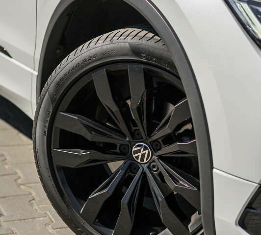 Фольксваген Тигуан, объемом двигателя 2 л и пробегом 193 тыс. км за 33990 $, фото 6 на Automoto.ua