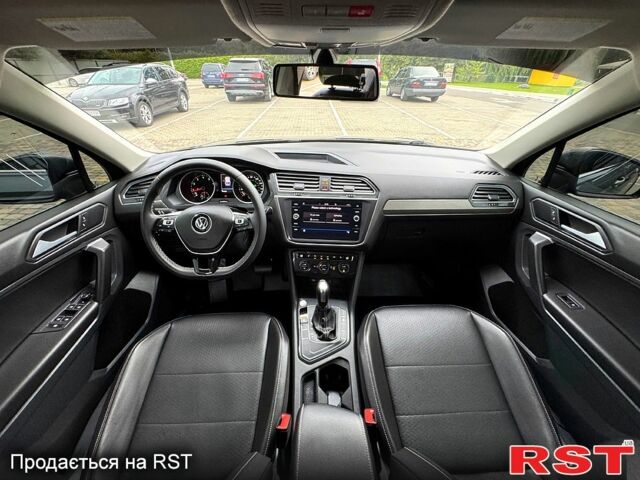 Фольксваген Тигуан, объемом двигателя 2 л и пробегом 115 тыс. км за 19999 $, фото 6 на Automoto.ua