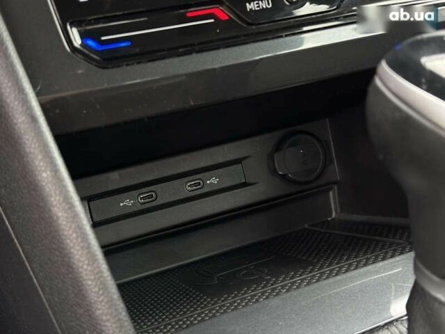 Фольксваген Тигуан, объемом двигателя 2 л и пробегом 186 тыс. км за 31350 $, фото 25 на Automoto.ua