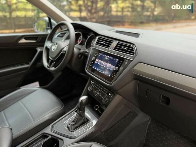 Фольксваген Тігуан, об'ємом двигуна 2 л та пробігом 54 тис. км за 22500 $, фото 28 на Automoto.ua