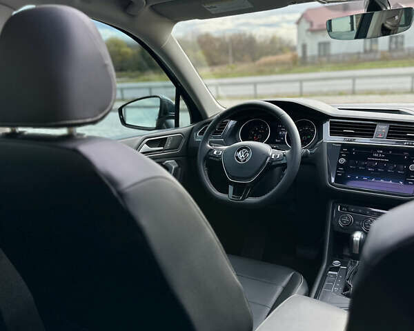 Фольксваген Тигуан, объемом двигателя 0 л и пробегом 166 тыс. км за 18700 $, фото 37 на Automoto.ua