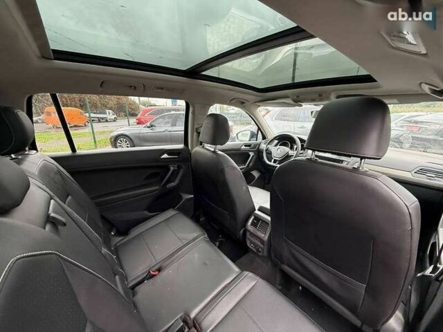 Фольксваген Тигуан, объемом двигателя 2 л и пробегом 229 тыс. км за 12700 $, фото 11 на Automoto.ua