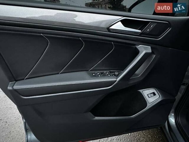 Фольксваген Тигуан, объемом двигателя 1.98 л и пробегом 80 тыс. км за 25500 $, фото 27 на Automoto.ua