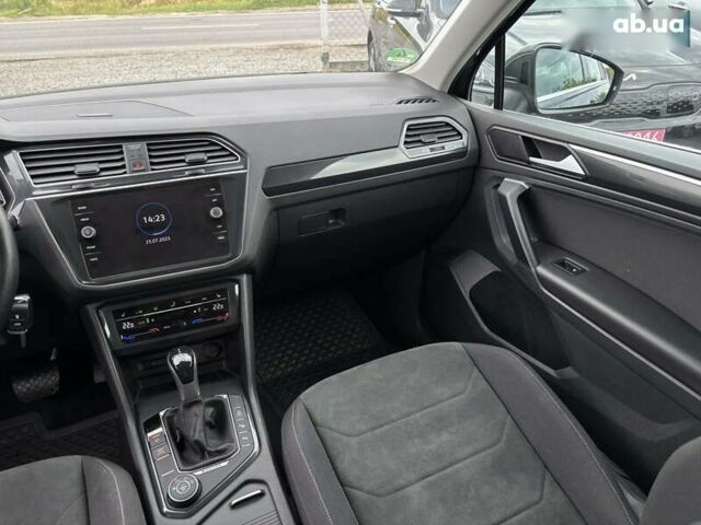Фольксваген Тигуан, объемом двигателя 2 л и пробегом 186 тыс. км за 31350 $, фото 17 на Automoto.ua