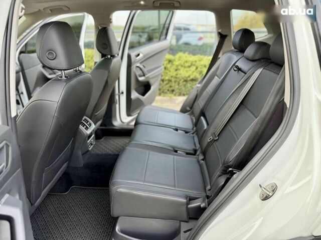 Фольксваген Тігуан, об'ємом двигуна 2 л та пробігом 55 тис. км за 21800 $, фото 19 на Automoto.ua