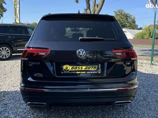 Фольксваген Тигуан, объемом двигателя 2 л и пробегом 103 тыс. км за 23200 $, фото 4 на Automoto.ua