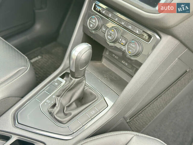 Фольксваген Тигуан, объемом двигателя 0 л и пробегом 166 тыс. км за 18700 $, фото 35 на Automoto.ua