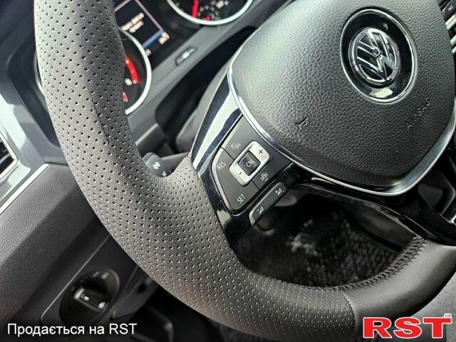 Фольксваген Тигуан, объемом двигателя 2 л и пробегом 97 тыс. км за 19500 $, фото 2 на Automoto.ua