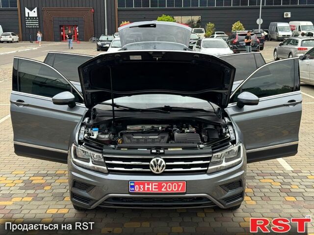 Фольксваген Тигуан, объемом двигателя 2 л и пробегом 115 тыс. км за 19999 $, фото 4 на Automoto.ua