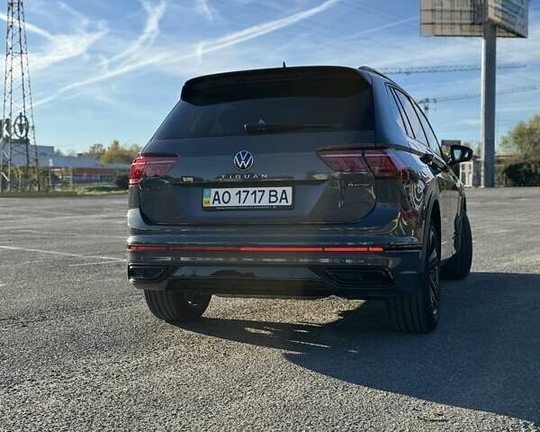 Фольксваген Тігуан, об'ємом двигуна 2 л та пробігом 52 тис. км за 33999 $, фото 3 на Automoto.ua