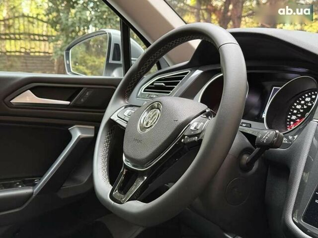 Фольксваген Тігуан, об'ємом двигуна 2 л та пробігом 54 тис. км за 22500 $, фото 29 на Automoto.ua