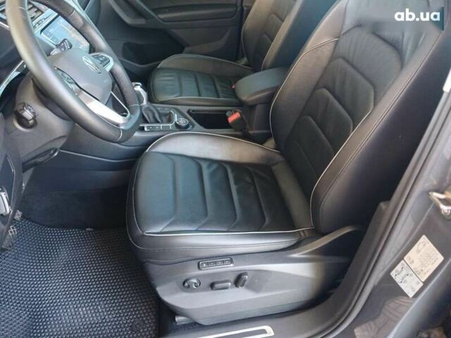 Фольксваген Тігуан, об'ємом двигуна 2 л та пробігом 180 тис. км за 34000 $, фото 26 на Automoto.ua