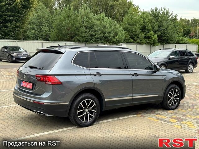 Фольксваген Тигуан, объемом двигателя 2 л и пробегом 115 тыс. км за 19999 $, фото 3 на Automoto.ua