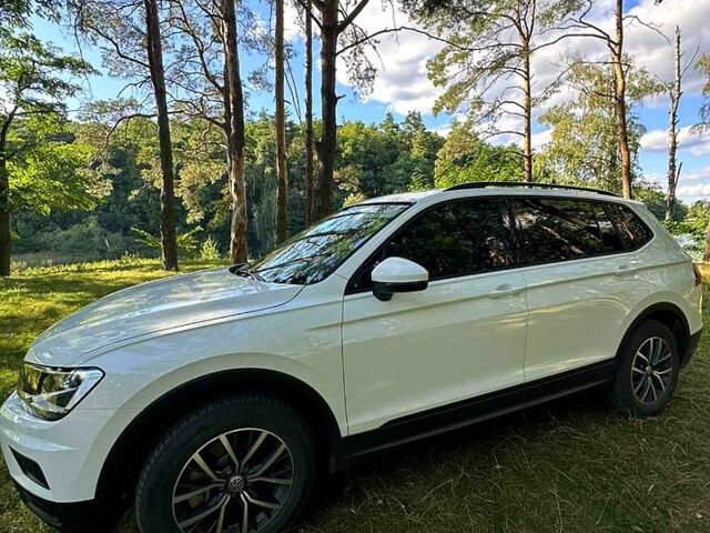 Фольксваген Тигуан, объемом двигателя 2 л и пробегом 41 тыс. км за 23200 $, фото 1 на Automoto.ua