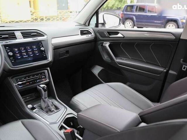 Фольксваген Тигуан, объемом двигателя 2 л и пробегом 21 тыс. км за 27900 $, фото 15 на Automoto.ua