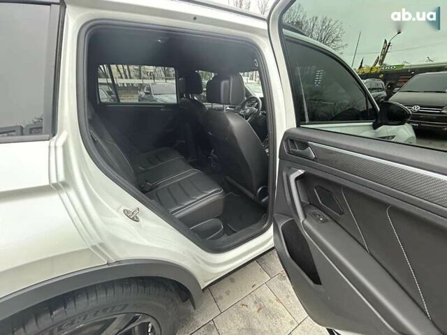 Фольксваген Тігуан, об'ємом двигуна 2 л та пробігом 65 тис. км за 36800 $, фото 27 на Automoto.ua