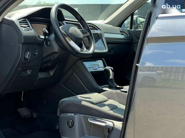 Фольксваген Тигуан, объемом двигателя 2 л и пробегом 171 тыс. км за 33147 $, фото 29 на Automoto.ua