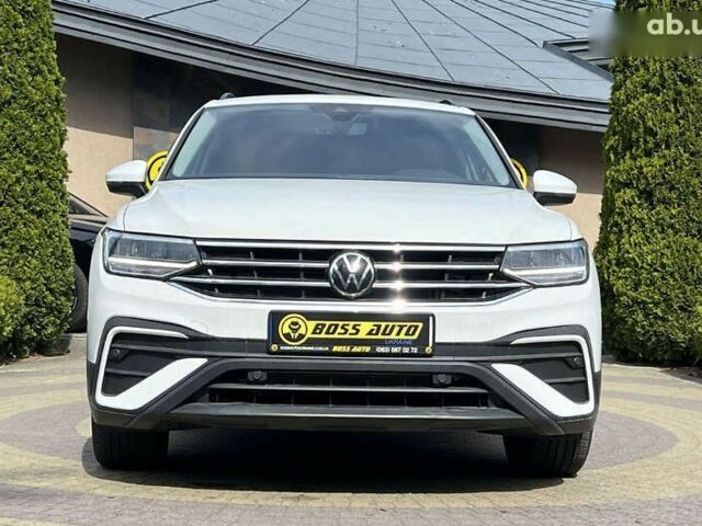 Фольксваген Тігуан, об'ємом двигуна 2 л та пробігом 25 тис. км за 25500 $, фото 1 на Automoto.ua