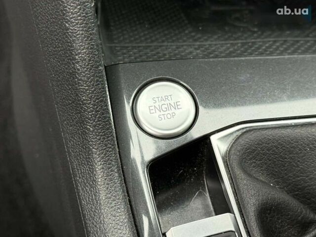 Фольксваген Тигуан, объемом двигателя 2 л и пробегом 33 тыс. км за 25999 $, фото 15 на Automoto.ua