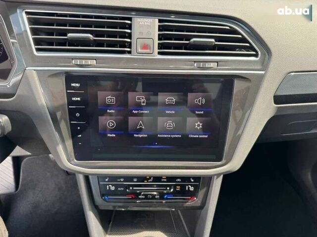 Фольксваген Тигуан, объемом двигателя 2 л и пробегом 15 тыс. км за 39500 $, фото 18 на Automoto.ua