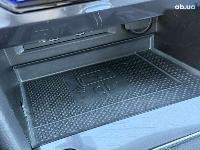 Фольксваген Тігуан, об'ємом двигуна 2 л та пробігом 47 тис. км за 24900 $, фото 20 на Automoto.ua