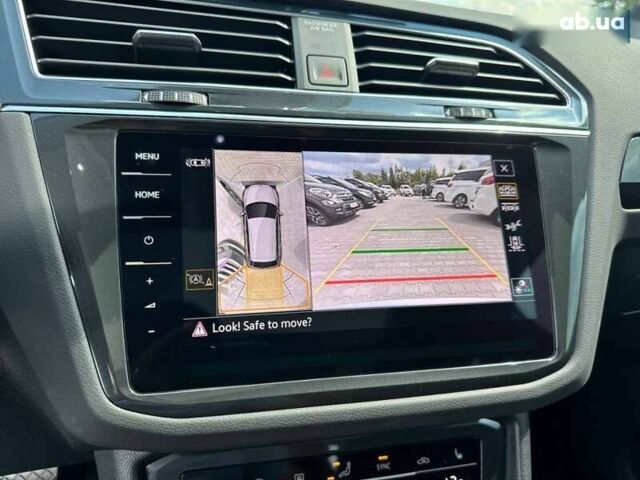 Фольксваген Тигуан, объемом двигателя 2 л и пробегом 15 тыс. км за 39500 $, фото 19 на Automoto.ua
